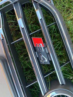 Решетка радиатора Audi A4 (2011-2015) в стиле S-Line
