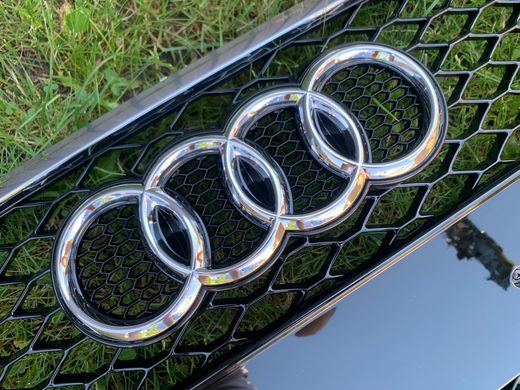 Решетка радиатора Audi A4 (2011-2015) в стиле RS