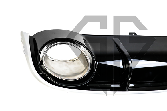 Диффузор с насадками в стиле RS на Audi A4 B8 Черный с серой вставкой