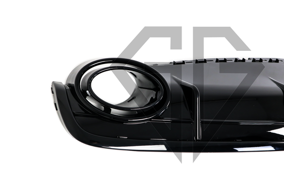 Диффузор с насадками на Audi Q7 4M в стиле RS