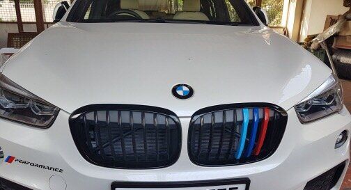Накладки на ноздри BMW X1 F48 (2015-2019)