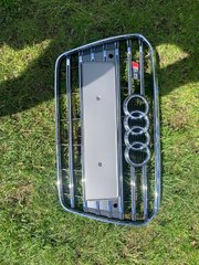 Решетка радиатора Audi A5 2011-2016 год (в стиле S-Line)