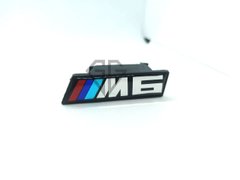 Шильдик M6 в решотку радиатора ноздри BMW F06 F12 F13