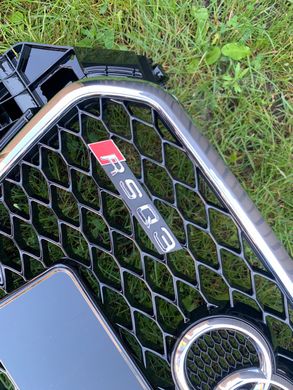 Решетка радиатора Audi Q3 (2011-2014) в стиле RS
