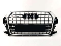 Решетка радиатора Audi Q3 (2014-2018) Черная с серым в стиле S-Line
