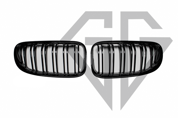 Решетка радиатора ноздри BMW E92 E93 (2010-2013) Чёрный глянец / Рестайл
